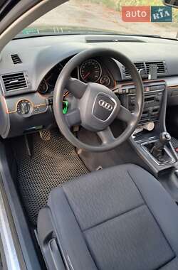 Универсал Audi A4 2005 в Семеновке