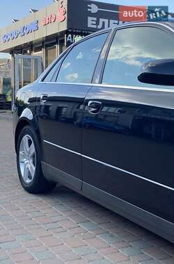 Седан Audi A4 2001 в 