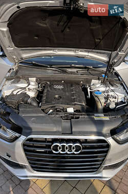 Седан Audi A4 2015 в 