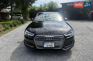 Седан Audi A4 2018 в 