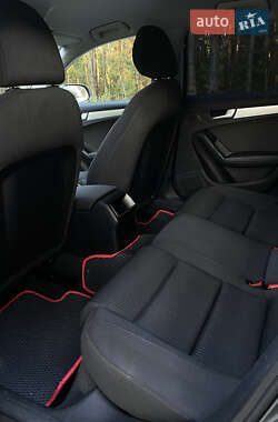 Седан Audi A4 2011 в 
