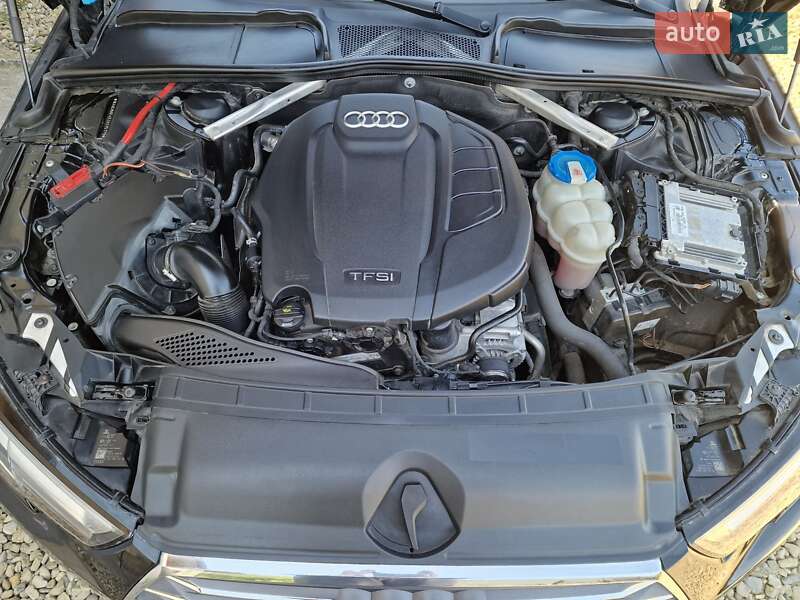Седан Audi A4 2017 в Стрые