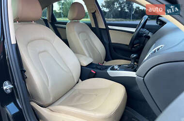 Седан Audi A4 2012 в 
