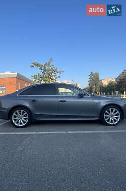 Седан Audi A4 2013 в 