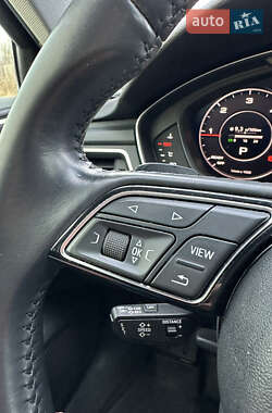Универсал Audi A4 2017 в 