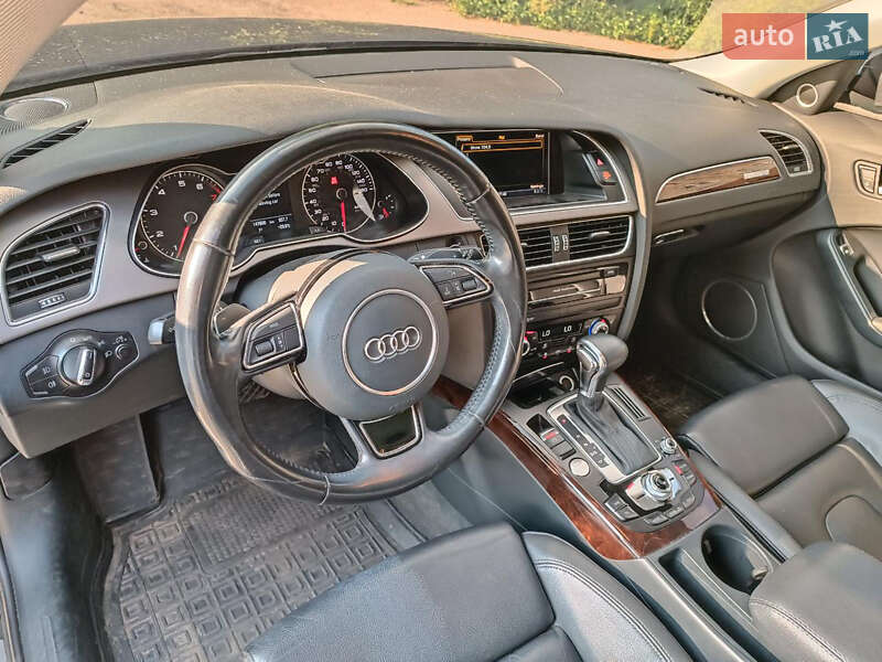 Универсал Audi A4 2013 в Харькове