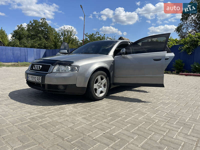 Седан Audi A4 2001 в Краматорске