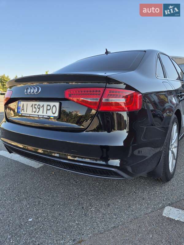 Седан Audi A4 2015 в Броварах