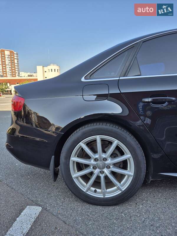 Седан Audi A4 2015 в Броварах