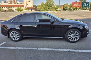 Седан Audi A4 2015 в 