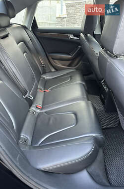 Седан Audi A4 2015 в 