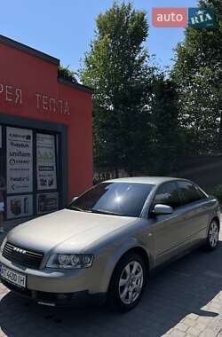 Седан Audi A4 2001 в 