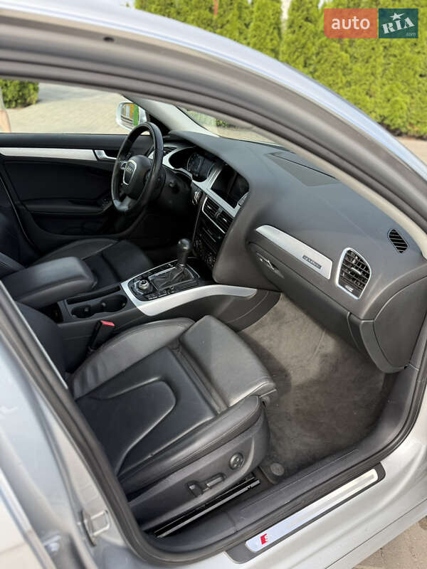 Седан Audi A4 2011 в Киеве