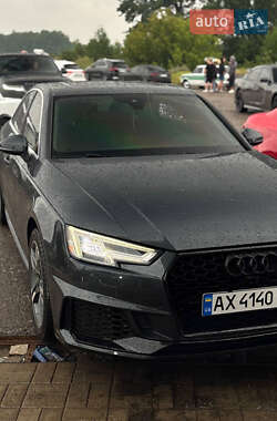 Седан Audi A4 2016 в 