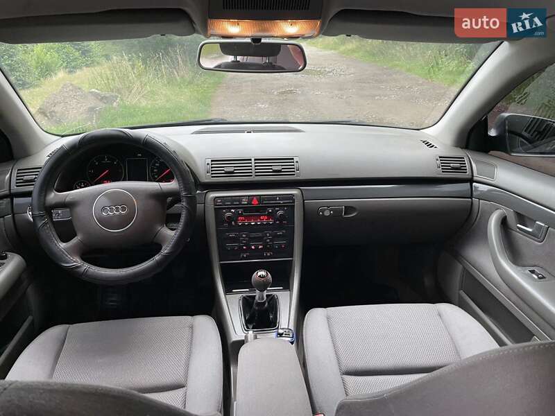 Универсал Audi A4 2004 в Сколе