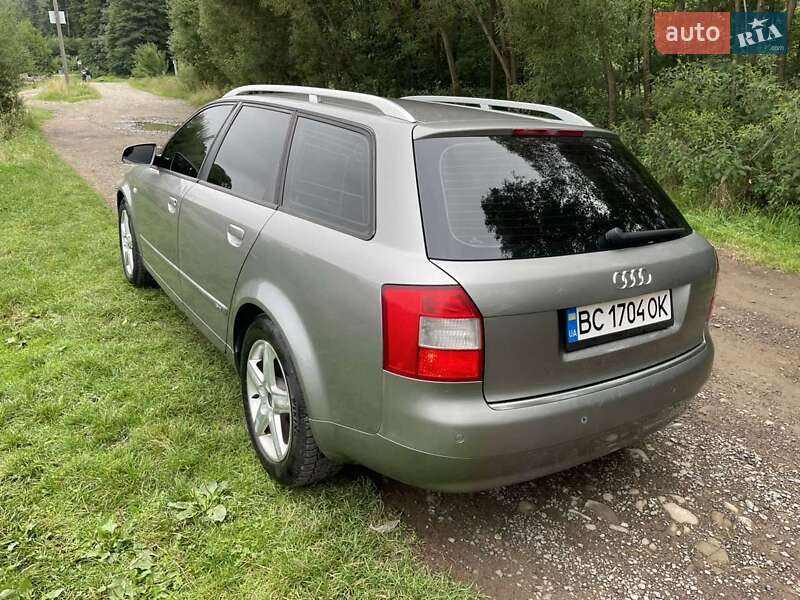 Универсал Audi A4 2004 в Сколе