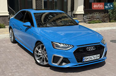 Седан Audi A4 2019 в 