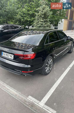 Седан Audi A4 2016 в 