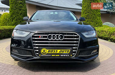 Седан Audi A4 2014 в 