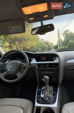 Седан Audi A4 2010 в 
