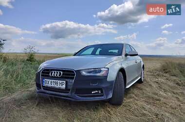 Седан Audi A4 2014 в Кам'янець-Подільському