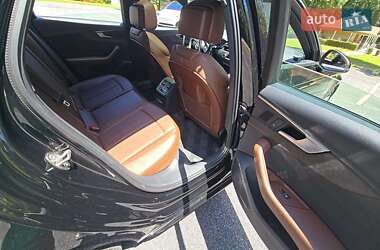 Седан Audi A4 2020 в 
