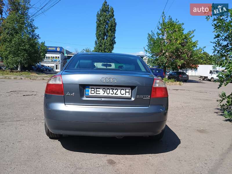 Седан Audi A4 2001 в Первомайске