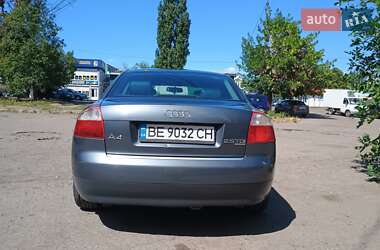 Седан Audi A4 2001 в 