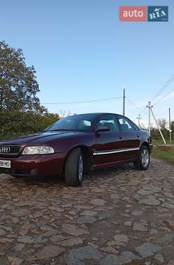 Седан Audi A4 1995 в 