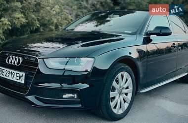 Седан Audi A4 2015 в 