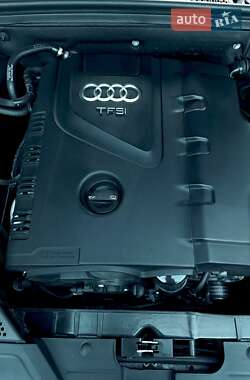 Седан Audi A4 2015 в 
