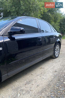 Седан Audi A4 2003 в 