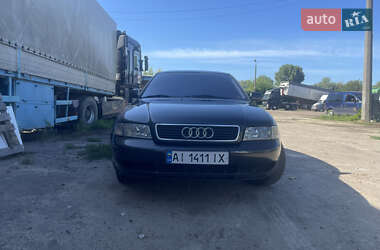 Седан Audi A4 1998 в 