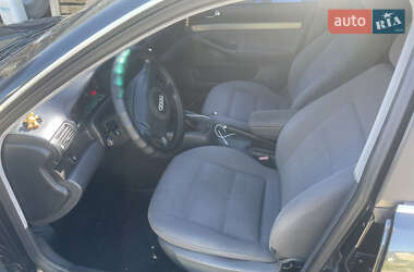 Седан Audi A4 1998 в 