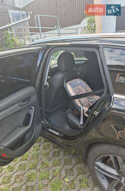 Универсал Audi A4 2013 в 