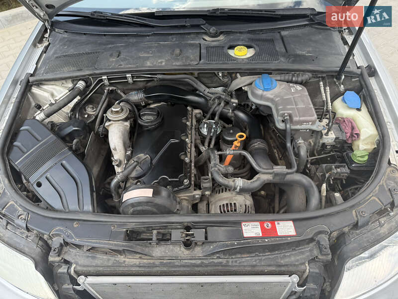 Седан Audi A4 2002 в Могилев-Подольске