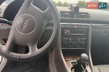 Седан Audi A4 2002 в 