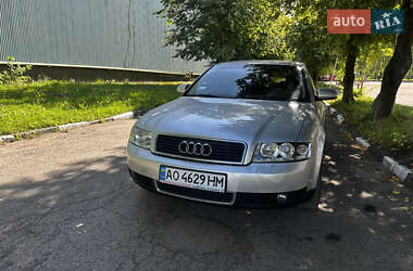 Седан Audi A4 2001 в 
