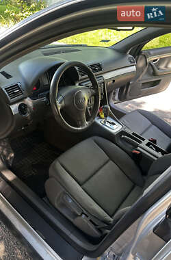 Седан Audi A4 2001 в 