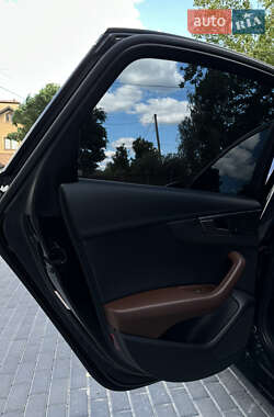 Седан Audi A4 2016 в 