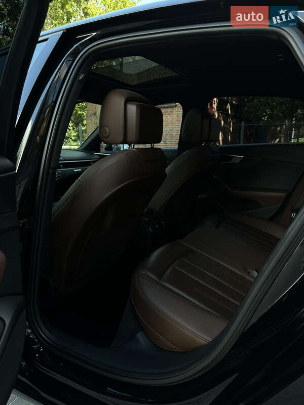 Седан Audi A4 2016 в Полтаве