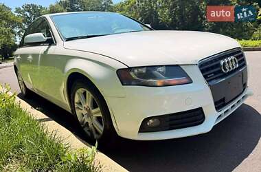 Седан Audi A4 2011 в 