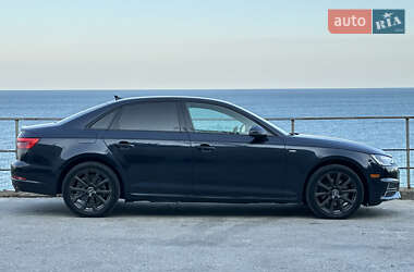 Седан Audi A4 2017 в 