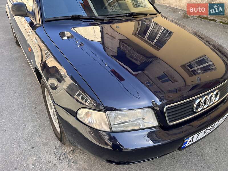 Седан Audi A4 1996 в Тернополе