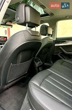 Седан Audi A4 2017 в 