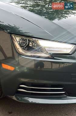 Седан Audi A4 2017 в 