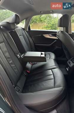 Седан Audi A4 2017 в 