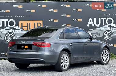 Седан Audi A4 2012 в 