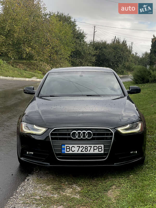 Седан Audi A4 2012 в Теребовле