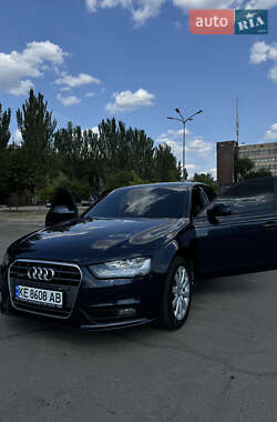 Седан Audi A4 2013 в Кривому Розі